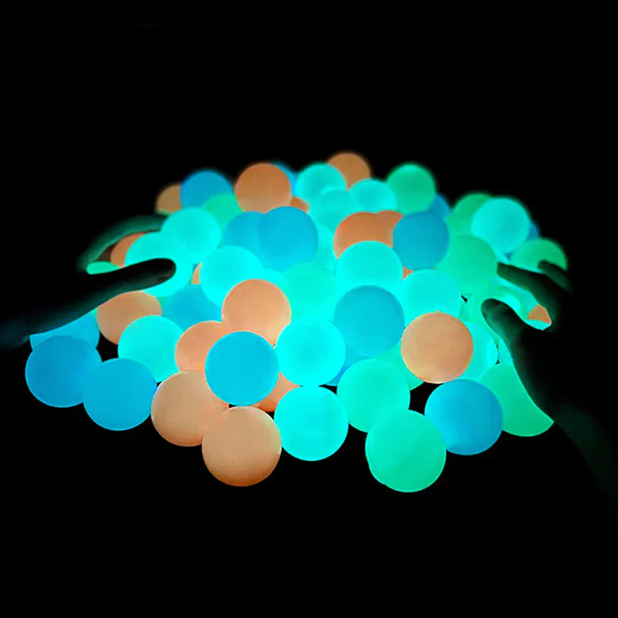 Boules luminescentes collantes 